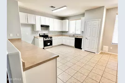 5238 W Cochise Drive, Glendale, AZ 85302 - Photo 10