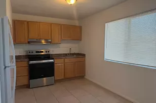 2553 E Pueblo Ave, Phoenix, AZ 85040 - Photo 2