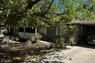 5625 S 9th St, Phoenix, AZ 85040 - Photo 1