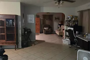 5625 S 9th St, Phoenix, AZ 85040 - Photo 8