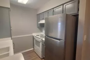 623 W Guadalupe Rd, Mesa, AZ 85210 - Photo 2