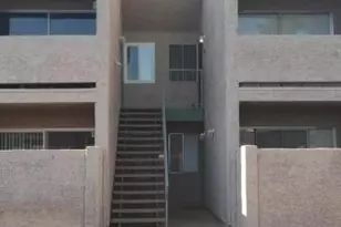 623 W Guadalupe Rd, Mesa, AZ 85210 - Photo 1