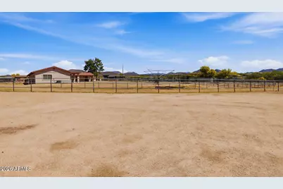 1302 E Maddock Road, Phoenix, AZ 85086 - Photo 32