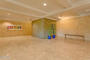 7117 E Rancho Vista Dr, Scottsdale, AZ 85251 - Photo 4