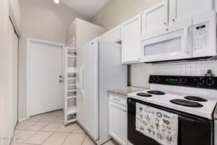 79 W Gail Dr, Gilbert, AZ 85233 - Photo 20