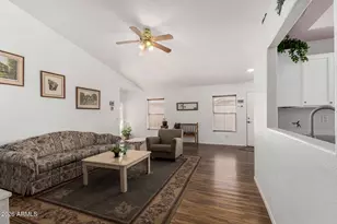 79 W Gail Dr, Gilbert, AZ 85233 - Photo 12