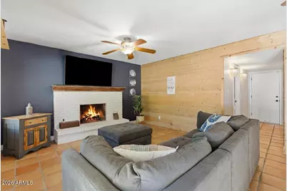 2424 W Redfield Road, Phoenix, AZ 85023 - Photo 6