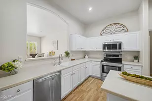 9711 E Glencove Cir, Mesa, AZ 85207 - Photo 10