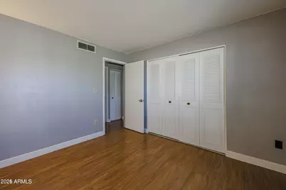 4654 W Tuckey Lane, Glendale, AZ 85301 - Photo 8