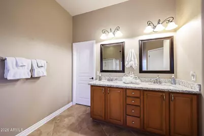 17885 W Desert View Lane, Goodyear, AZ 85338 - Photo 22