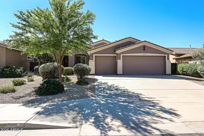 17885 W Desert View Lane, Goodyear, AZ 85338 - Photo 2