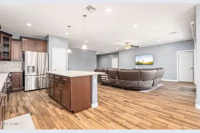 6927 W Puget Avenue, Peoria, AZ 85345 - Photo 8