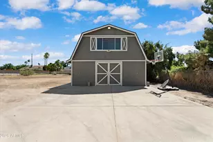 5913 W Grovers Ave, Glendale, AZ 85308 - Photo 4