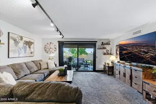 9427 W McRae Way, Peoria, AZ 85382 - Photo 4