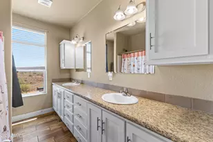 40710 N 12th St, Phoenix, AZ 85086 - Photo 42