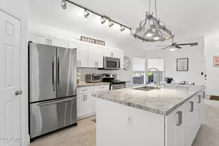 6025 E Beck Ln, Scottsdale, AZ 85254 - Photo 14