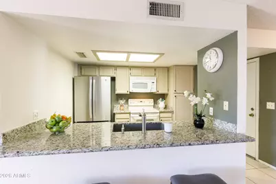 18723 N 92nd Drive, Peoria, AZ 85382 - Photo 6