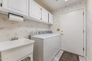 902 E Mescal St, Phoenix, AZ 85020 - Photo 38