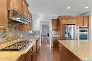 12277 W Lone Tree Trail, Peoria, AZ 85383 - Photo 10