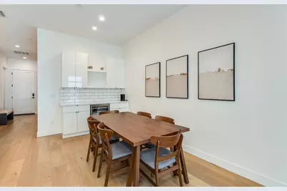 5151 N 13th Place #Unit 8, Phoenix, AZ 85014 - Photo 6