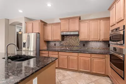 2585 E Carob Drive, Gilbert, AZ 85298 - Photo 20