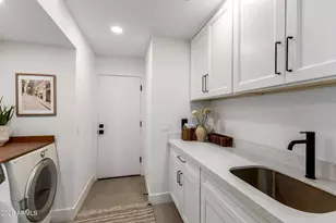 8600 E San Daniel Dr, Scottsdale, AZ 85258 - Photo 30