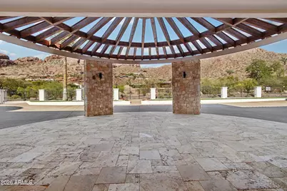4937 E Rockridge Road, Phoenix, AZ 85018 - Photo 10