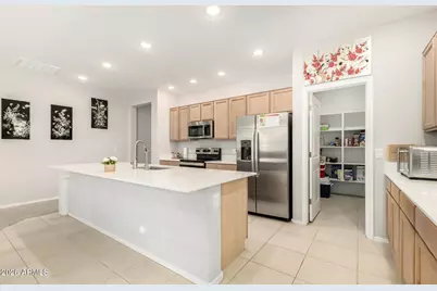 37271 W Mondragone Lane, Maricopa, AZ 85138 - Photo 10