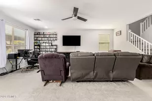 37271 W Mondragone Ln, Maricopa, AZ 85138 - Photo 10