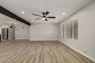 3920 W Lane Ave, Phoenix, AZ 85051 - Photo 10