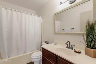 6437 S 43rd Pl, Phoenix, AZ 85042 - Photo 12