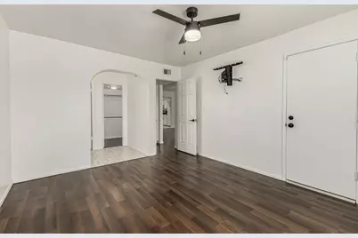 10828 N Biltmore Drive #Apt 227, Phoenix, AZ 85029 - Photo 12