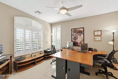 1823 W Dion Drive W, Phoenix, AZ 85086 - Photo 18