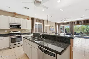 1823 W Dion Dr W, Phoenix, AZ 85086 - Photo 12