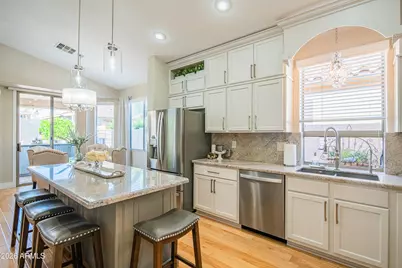 18164 W Addie Lane, Surprise, AZ 85374 - Photo 8