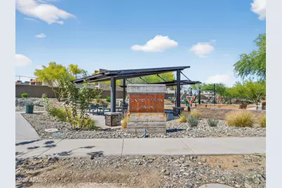 810 E Hopi Trail, Phoenix, AZ 85042 - Photo 46