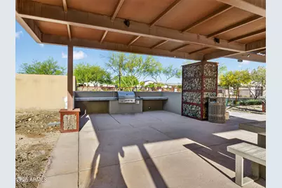 810 E Hopi Trail, Phoenix, AZ 85042 - Photo 44