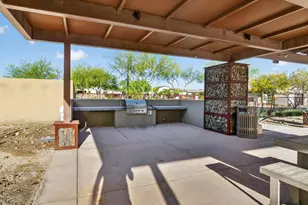 810 E Hopi Trail, Phoenix, AZ 85042 - Photo 44