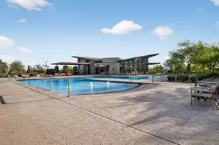 810 E Hopi Trail, Phoenix, AZ 85042 - Photo 42