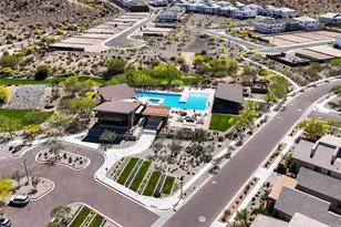 810 E Hopi Trail, Phoenix, AZ 85042 - Photo 36