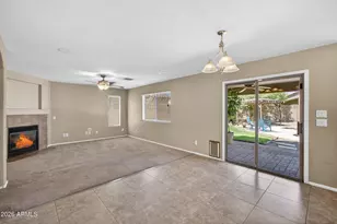 812 E Lovegrass Dr, San Tan Valley, AZ 85143 - Photo 14