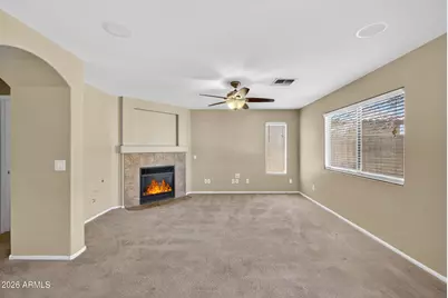 812 E Lovegrass Drive, San Tan Valley, AZ 85143 - Photo 12