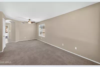 812 E Lovegrass Drive, San Tan Valley, AZ 85143 - Photo 10