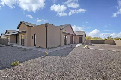 23775 N 63rd Drive, Glendale, AZ 85310 - Photo 14