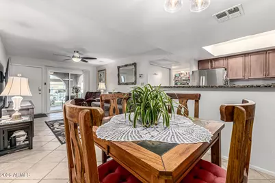 5757 W Eugie Avenue #1027, Glendale, AZ 85304 - Photo 4