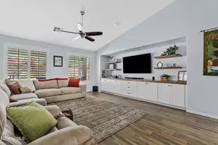 1748 E Iris Dr, Chandler, AZ 85286 - Photo 10