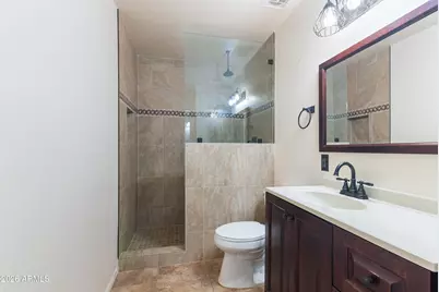 4630 N 76th Place, Scottsdale, AZ 85251 - Photo 4