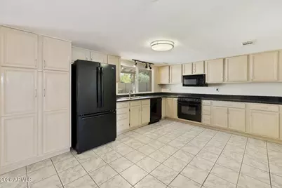 4538 W Purdue Avenue, Glendale, AZ 85302 - Photo 14