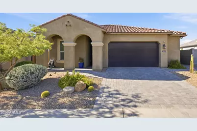 21718 N 58th Street, Phoenix, AZ 85054 - Photo 1