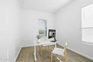 21718 N 58th St, Phoenix, AZ 85054 - Photo 16